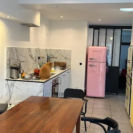 Ma Maison La Vie En Rose * Merignac (Gironde)