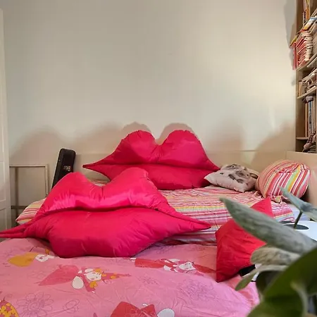 Ma Maison La Vie En Rose Apartment